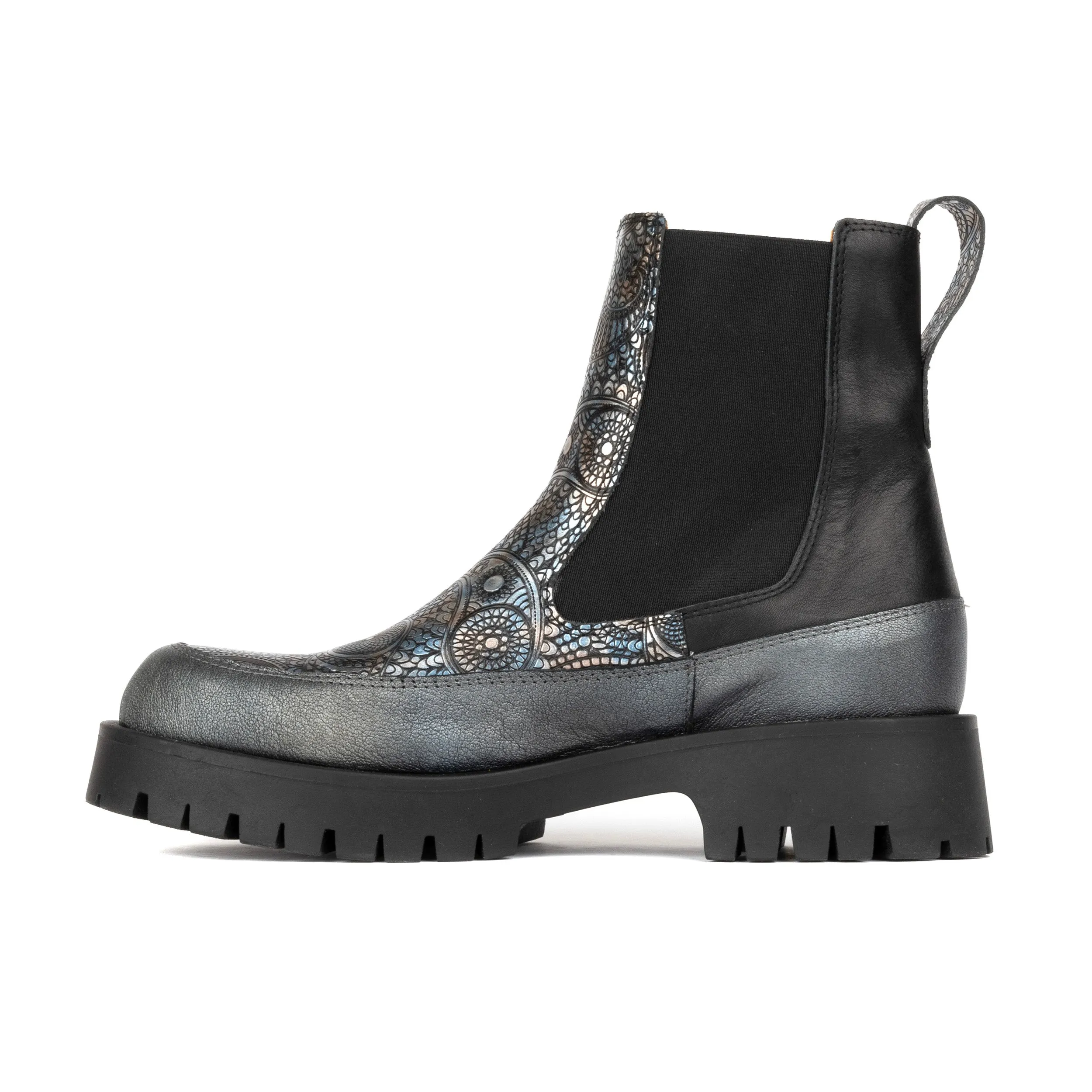 BORA MULTI METALLIC - Women's chunky sole round toe leather chelsea boot