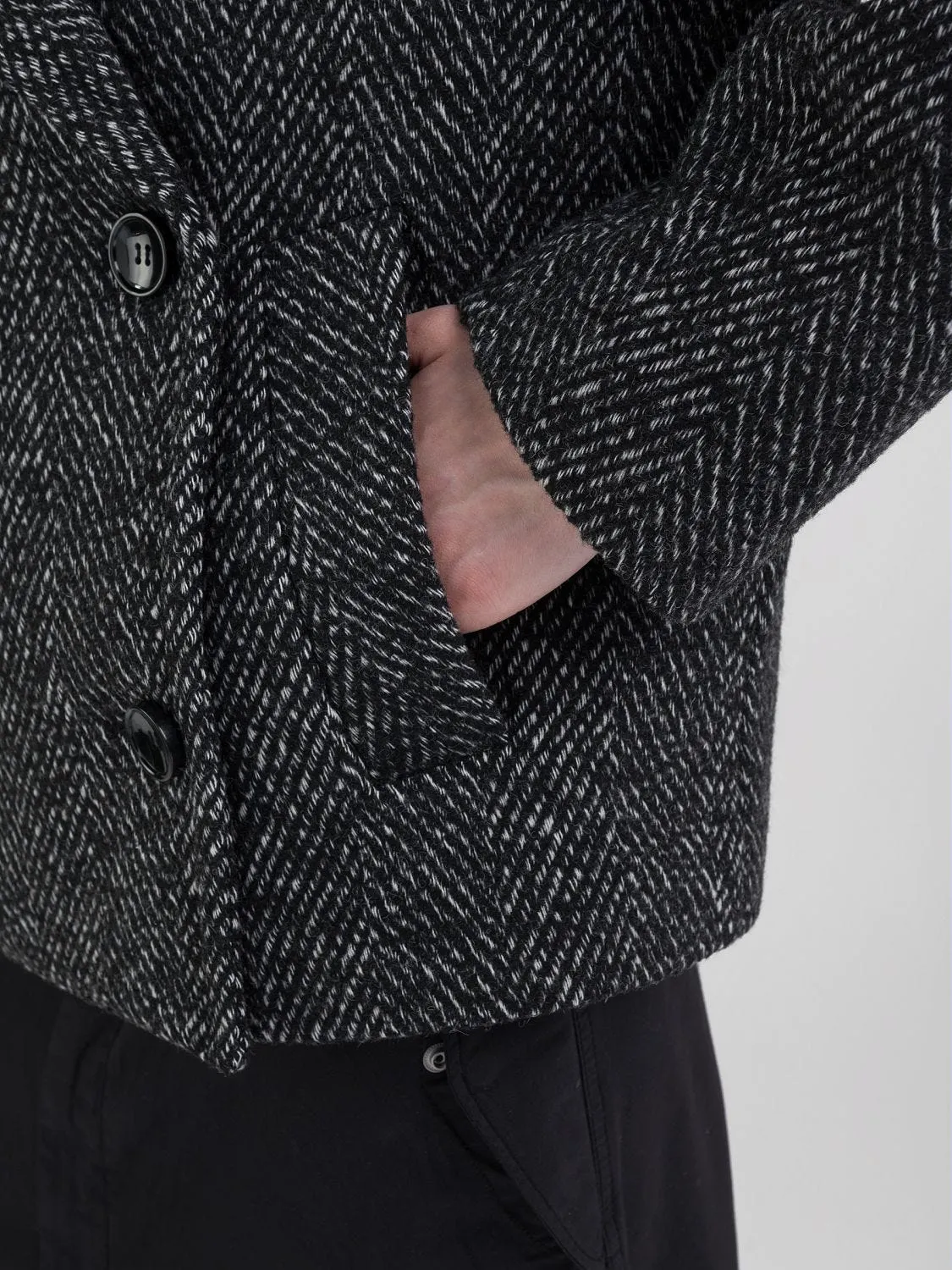 DOUBLE-BREASTED WOOL JACKET