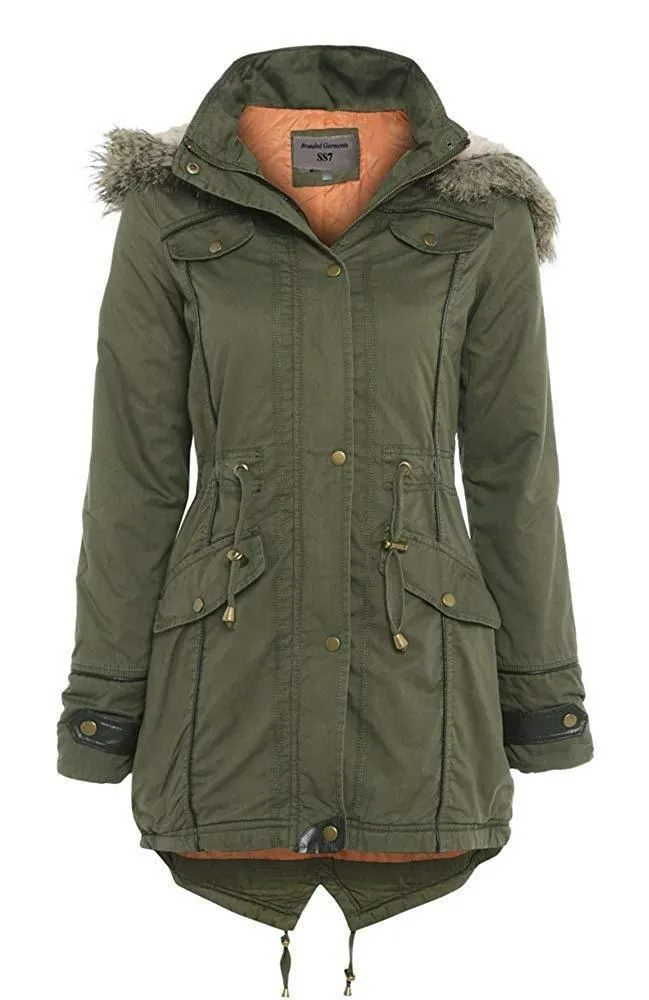  Fishtail Parka with Hood (Curve)