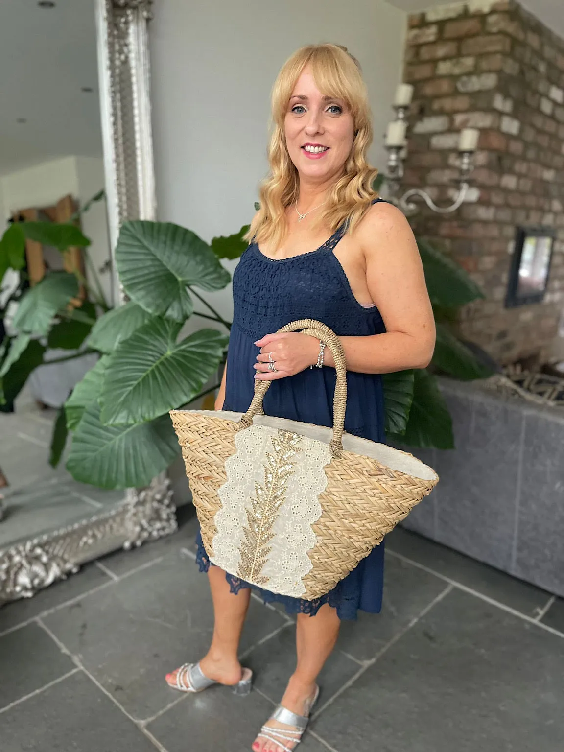 Natural Luxury Sequin Leaf Lace Tote Bag