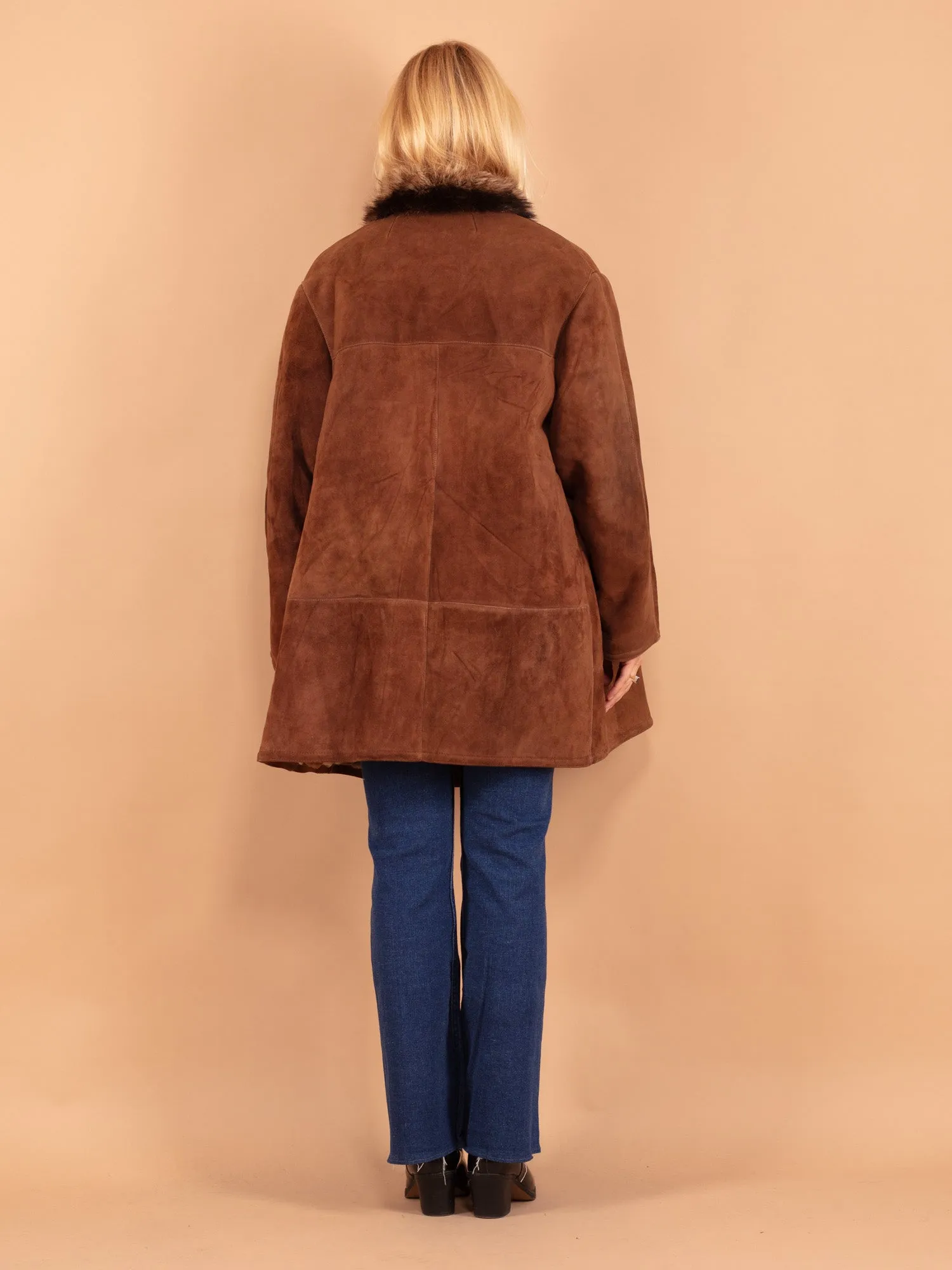 Vintage 70's Women Oversized Sheepskin Coat in Brown