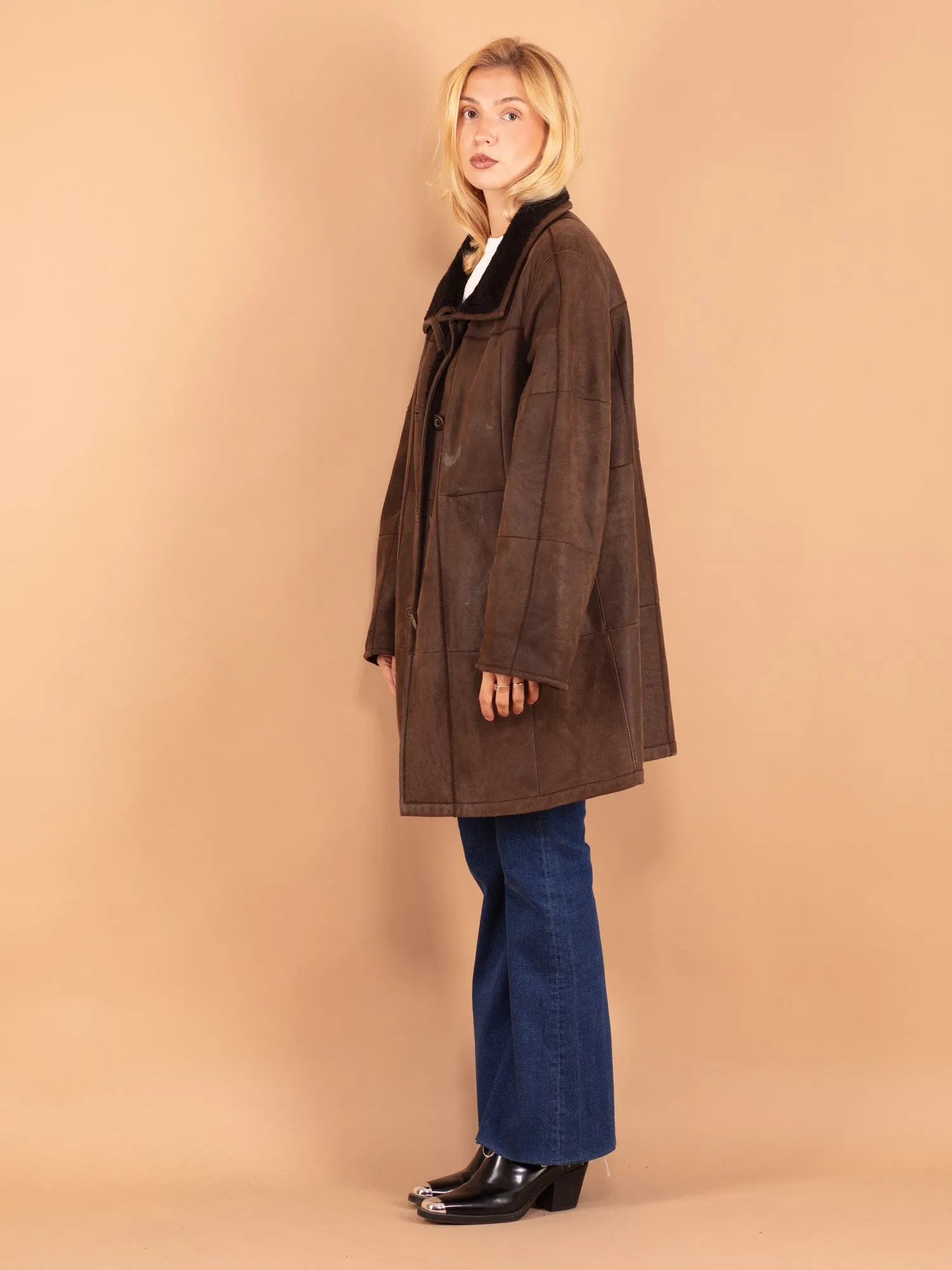 Vintage 90's Women Sheepskin Coat in Brown